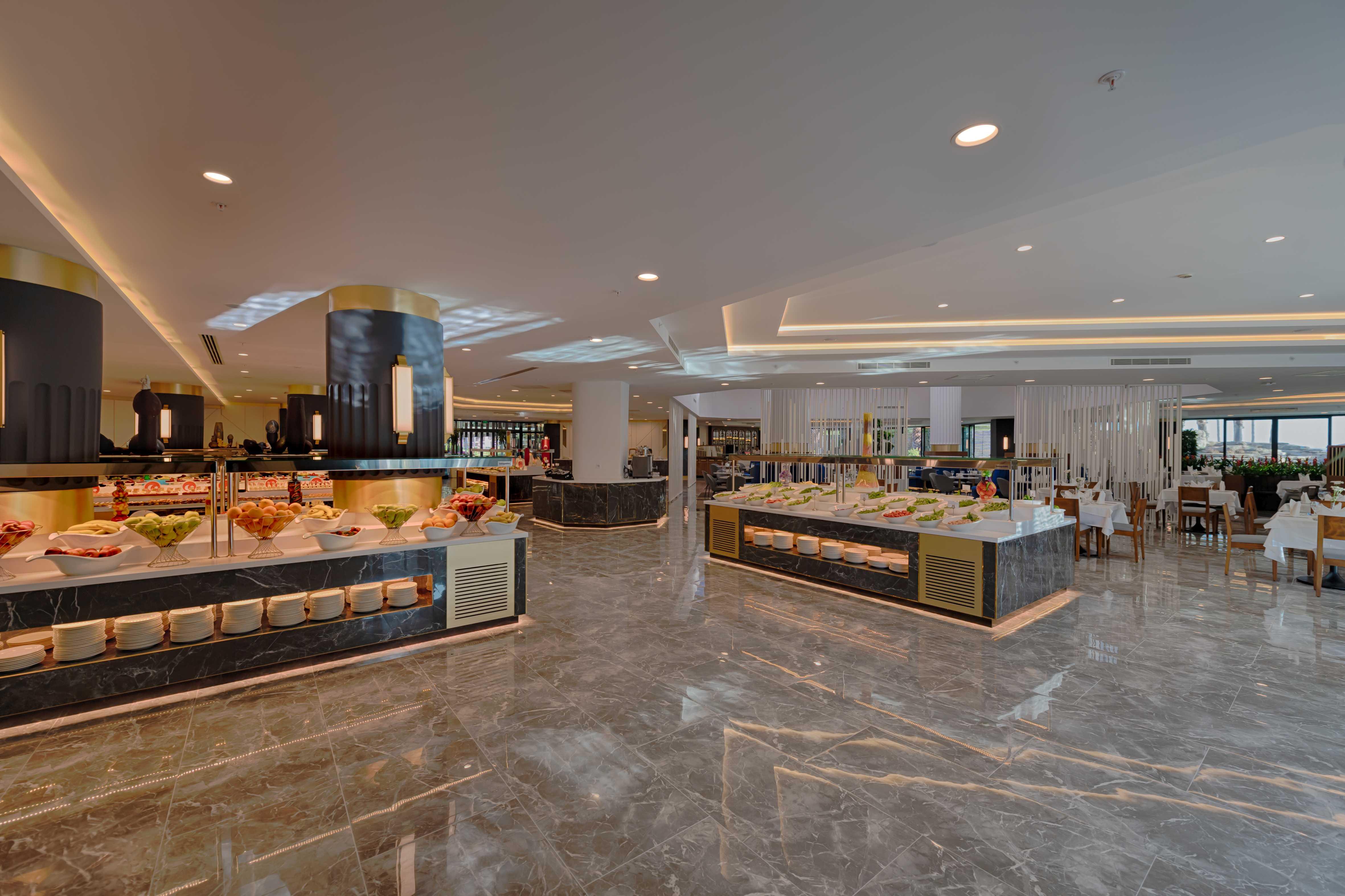 Seven Seas Blue Hotel