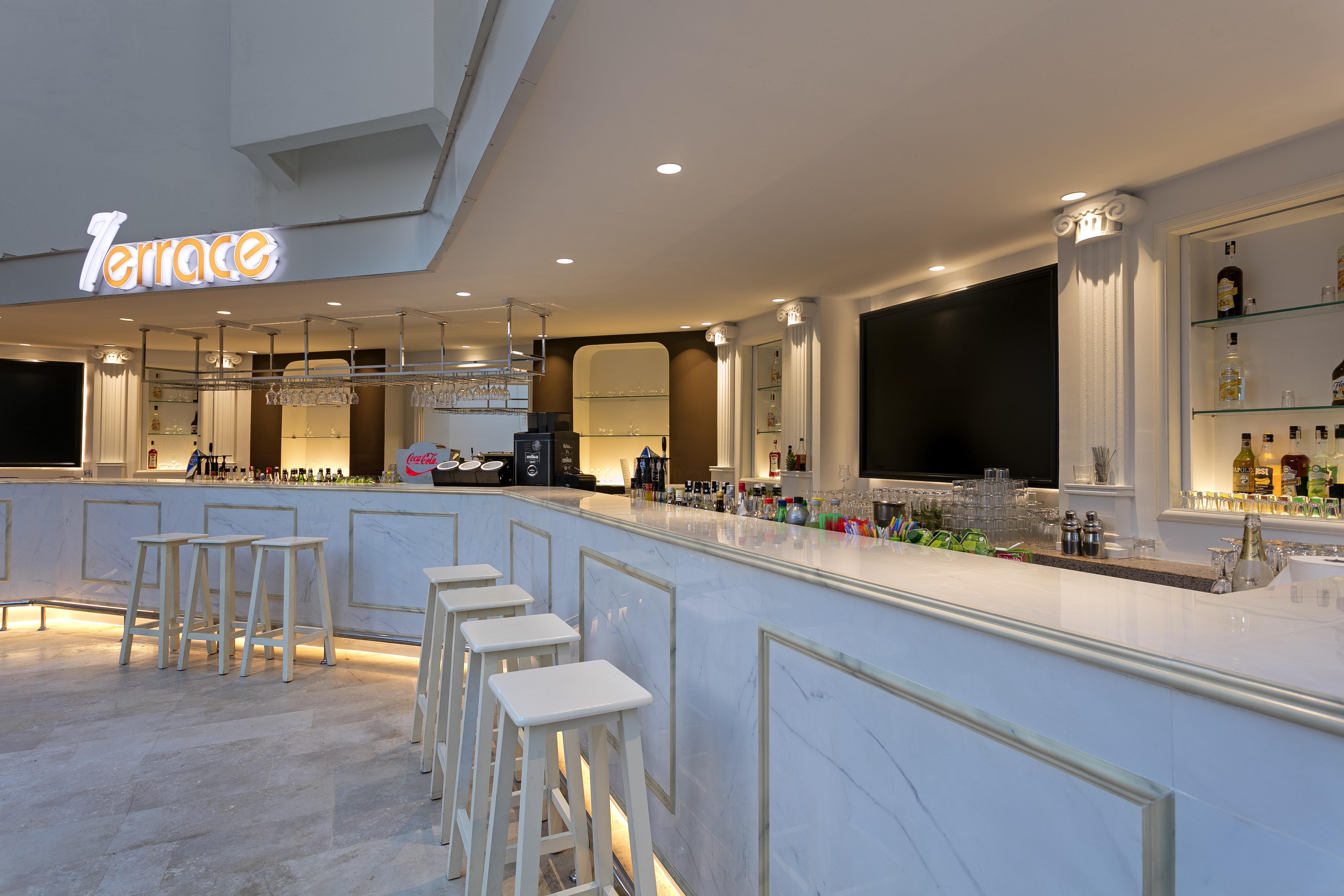 Hotel Seven Seas Blue